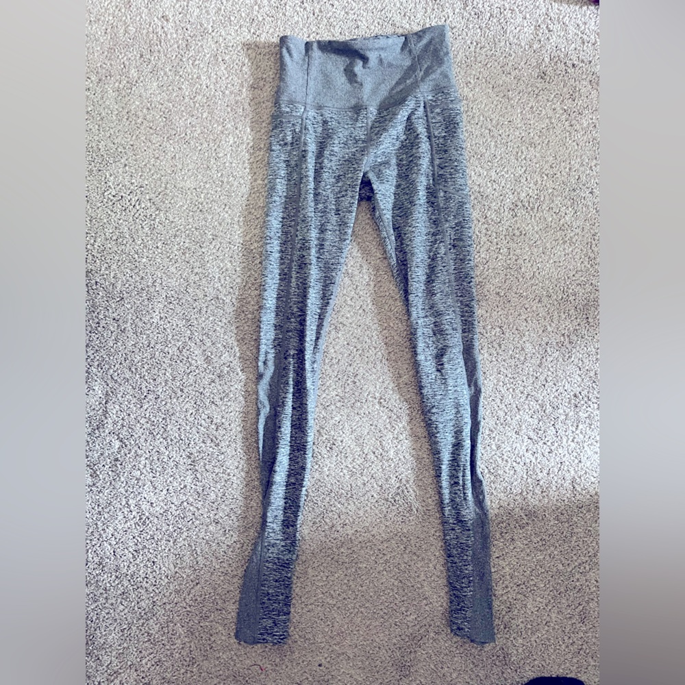 Athleta exhale heel tight